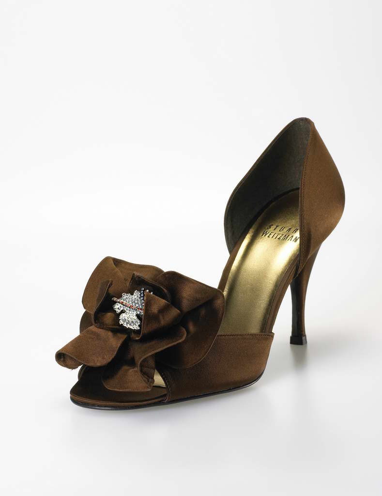 Stuart Weitzman’s “Rita Hayworth” Heels